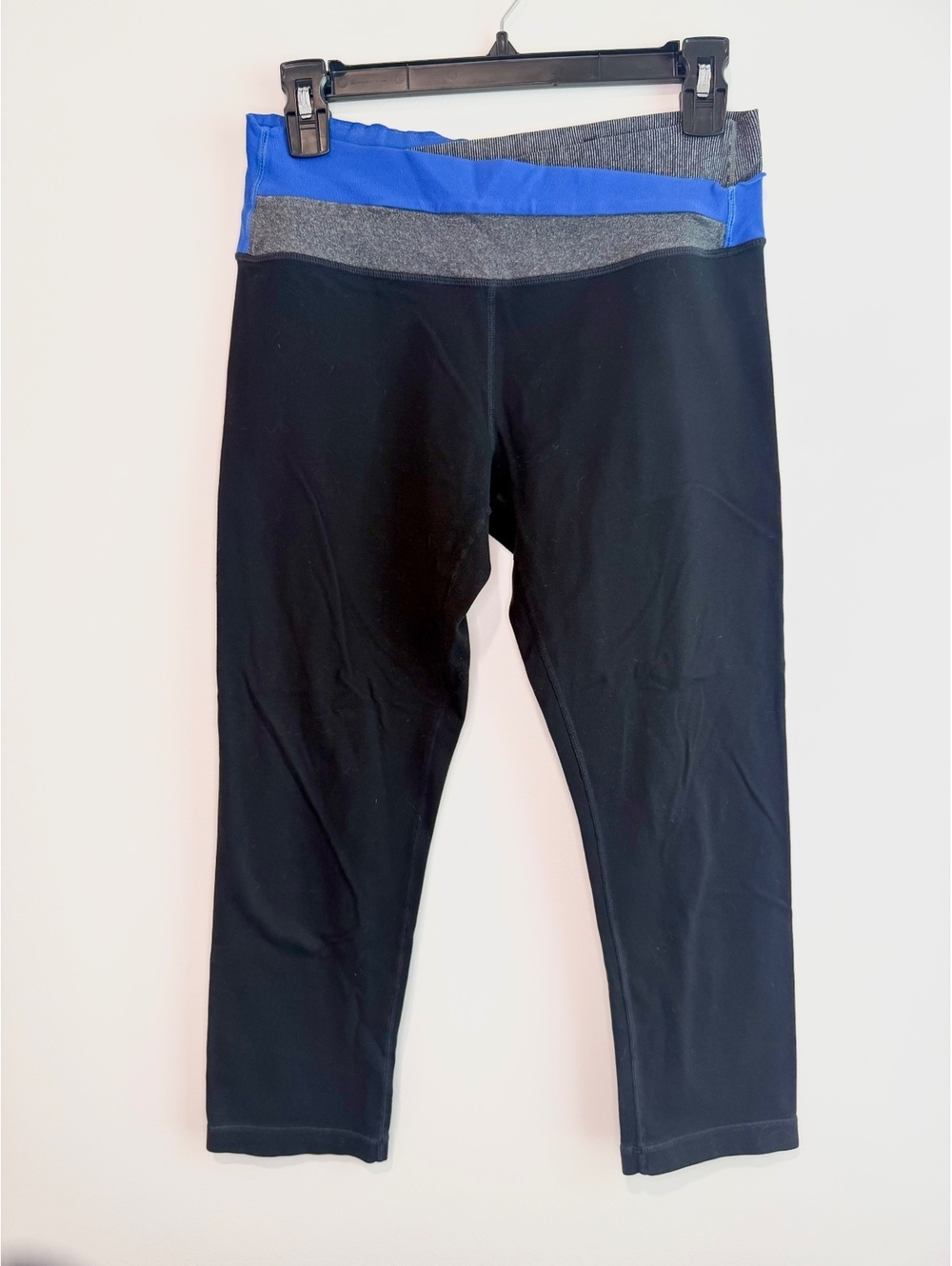 Lululemon Astro Wunder Under Cropped Leggings, size 6